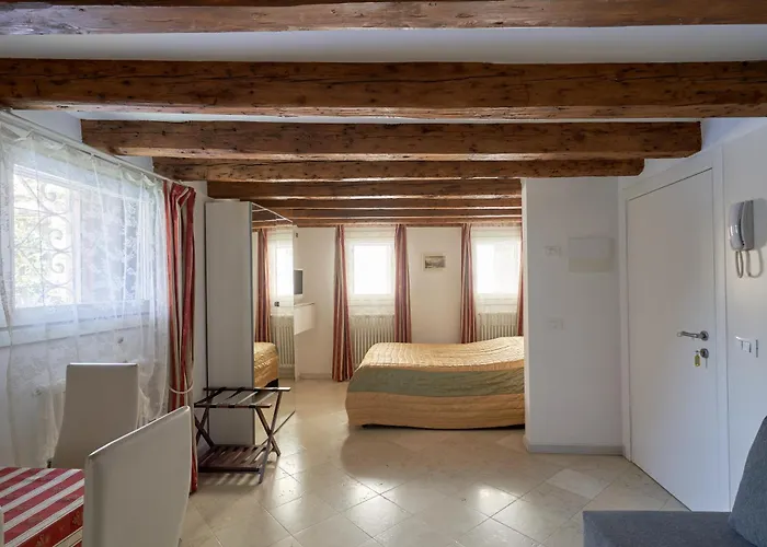 Cannaregio S شقة *